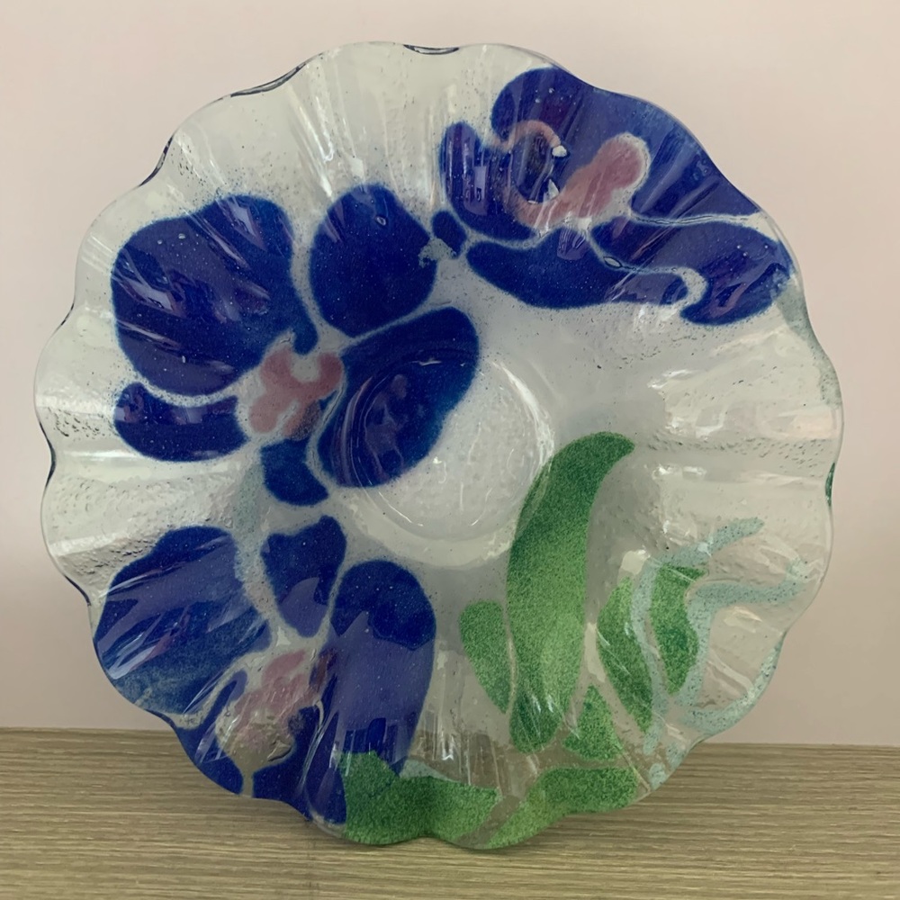 Beautiful Floral Sydenstricker Glass Fused Handmade Candy/Nut/Condiment Bowl